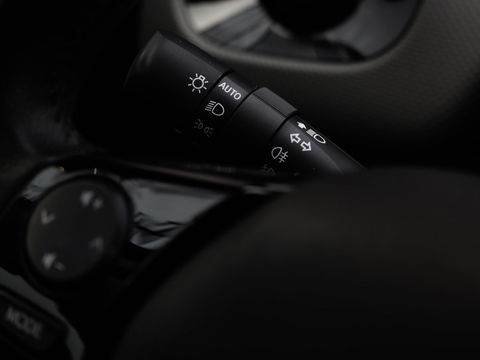 Peugeot 108 1.0 e-VTi Allure | Climate Control | Camera