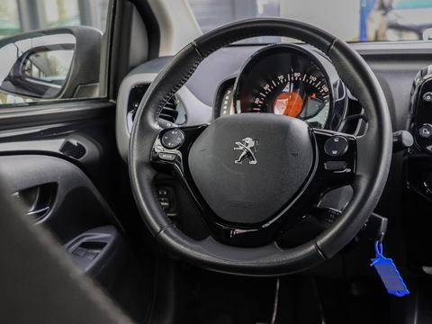 Peugeot 108 1.0 e-VTi Allure | Climate Control | Camera