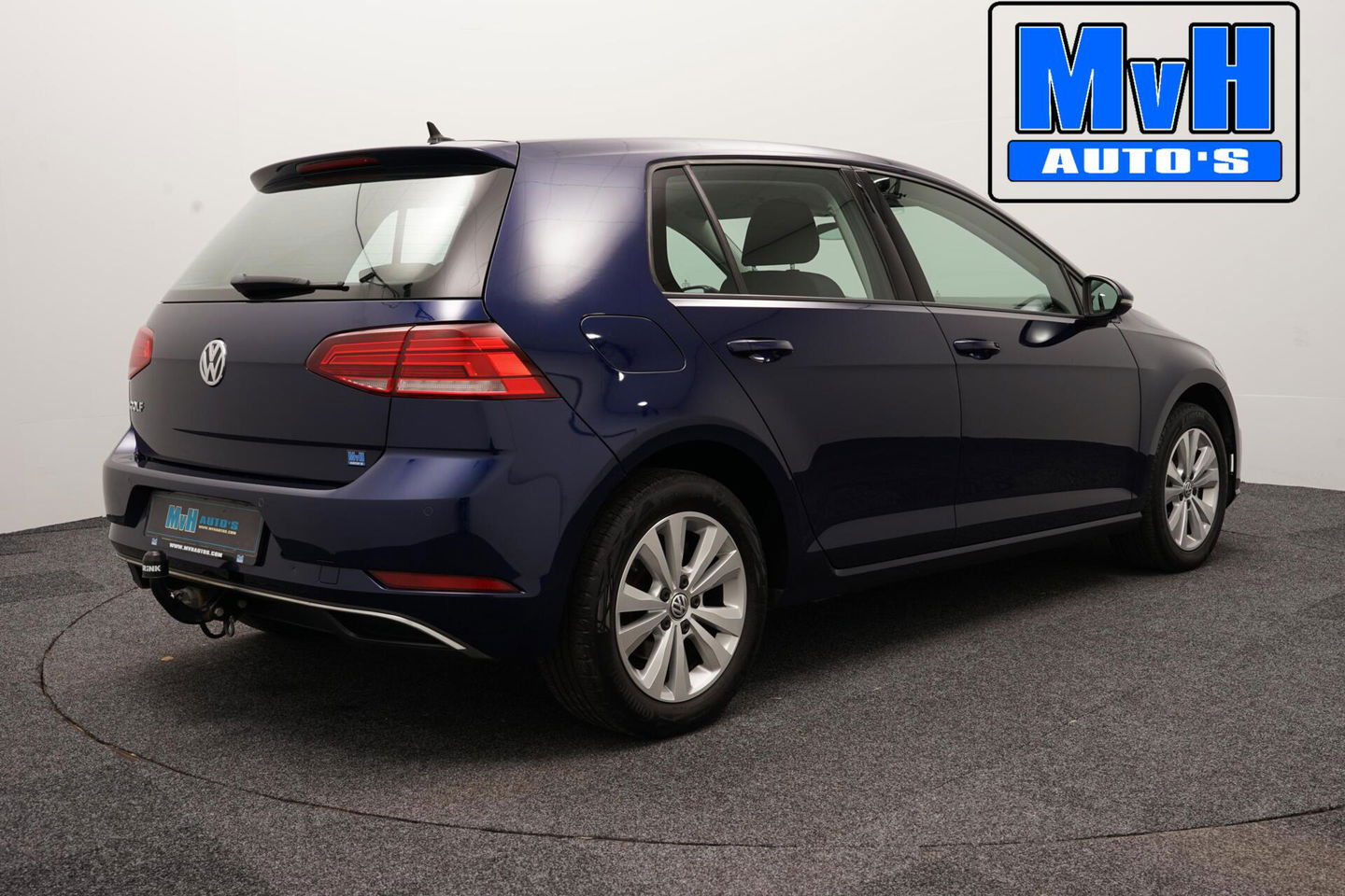 Volkswagen Golf 1.0 TSI Comfortline|ACC|TREKHAAK|PDC|CARPLAY