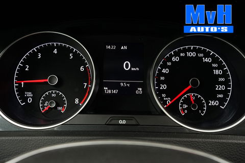 Volkswagen Golf 1.0 TSI Comfortline|ACC|TREKHAAK|PDC|CARPLAY