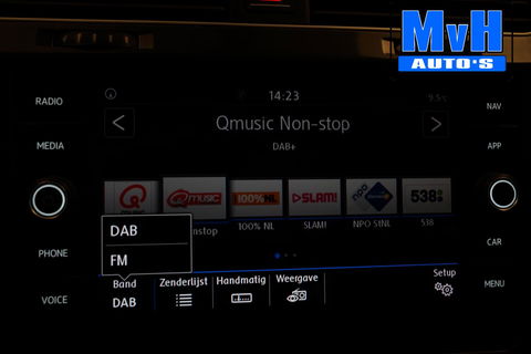 Volkswagen Golf 1.0 TSI Comfortline|ACC|TREKHAAK|PDC|CARPLAY
