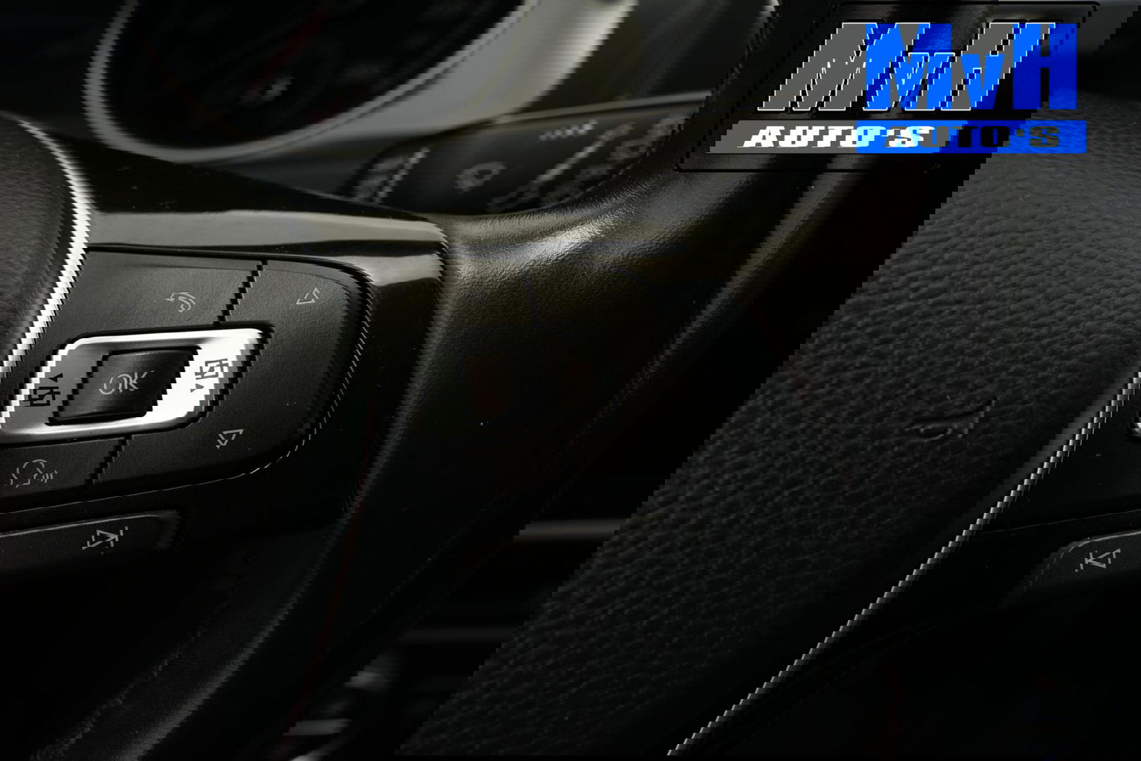 Volkswagen Golf 1.0 TSI Comfortline|ACC|TREKHAAK|PDC|CARPLAY