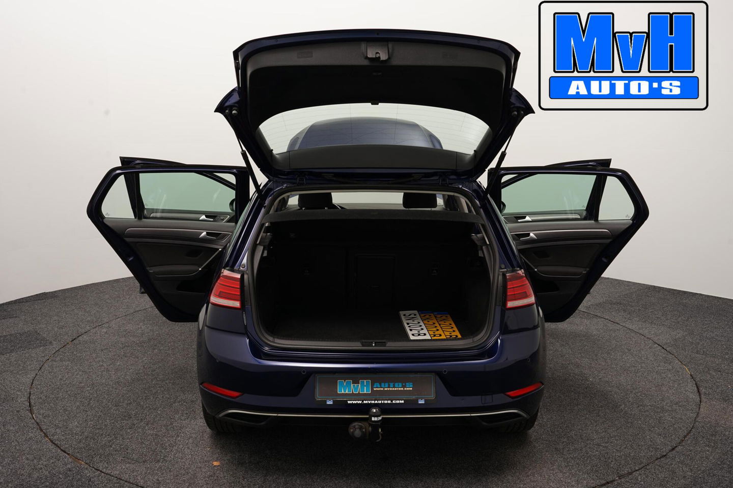 Volkswagen Golf 1.0 TSI Comfortline|ACC|TREKHAAK|PDC|CARPLAY