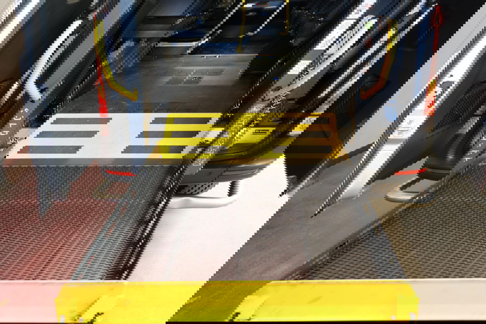 Mercedes-Benz Sprinter Tourer 314 CDI ROLSTOEL 9 PERS BIERMAN OMBOUW