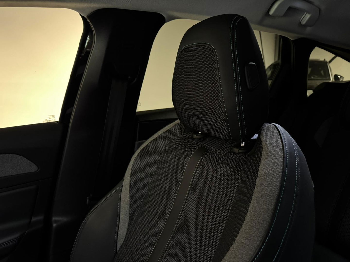 Peugeot 308 SW 1.2 PureTech Allure 360 CARPLAY