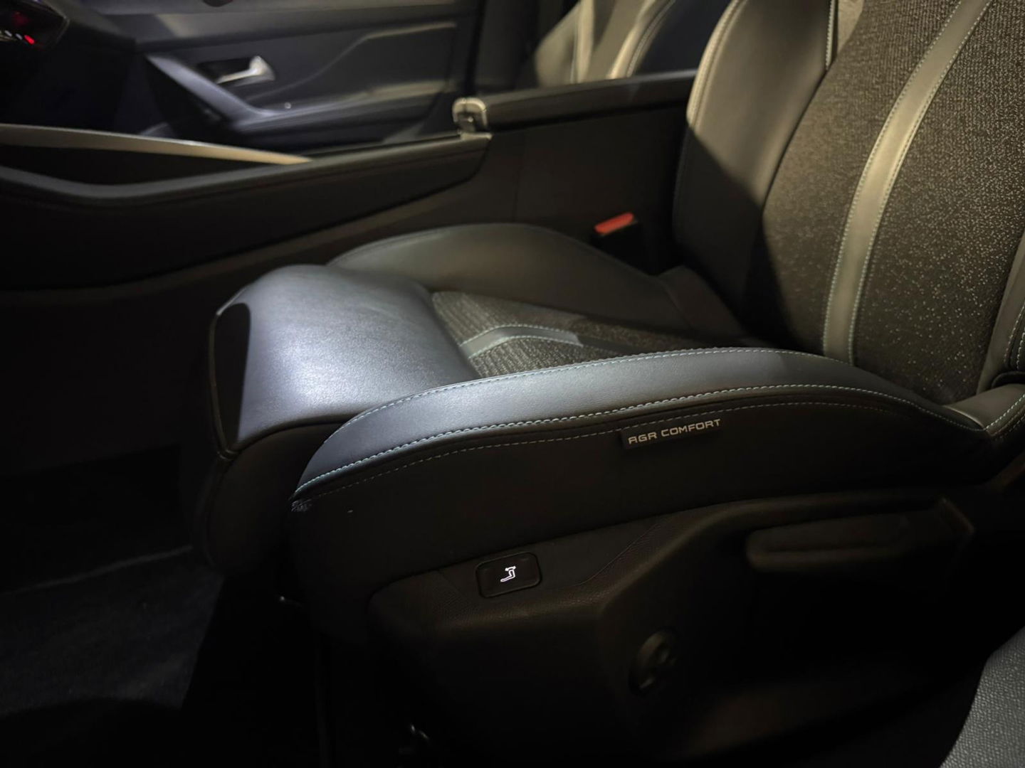 Peugeot 308 SW 1.2 PureTech Allure 360 CARPLAY