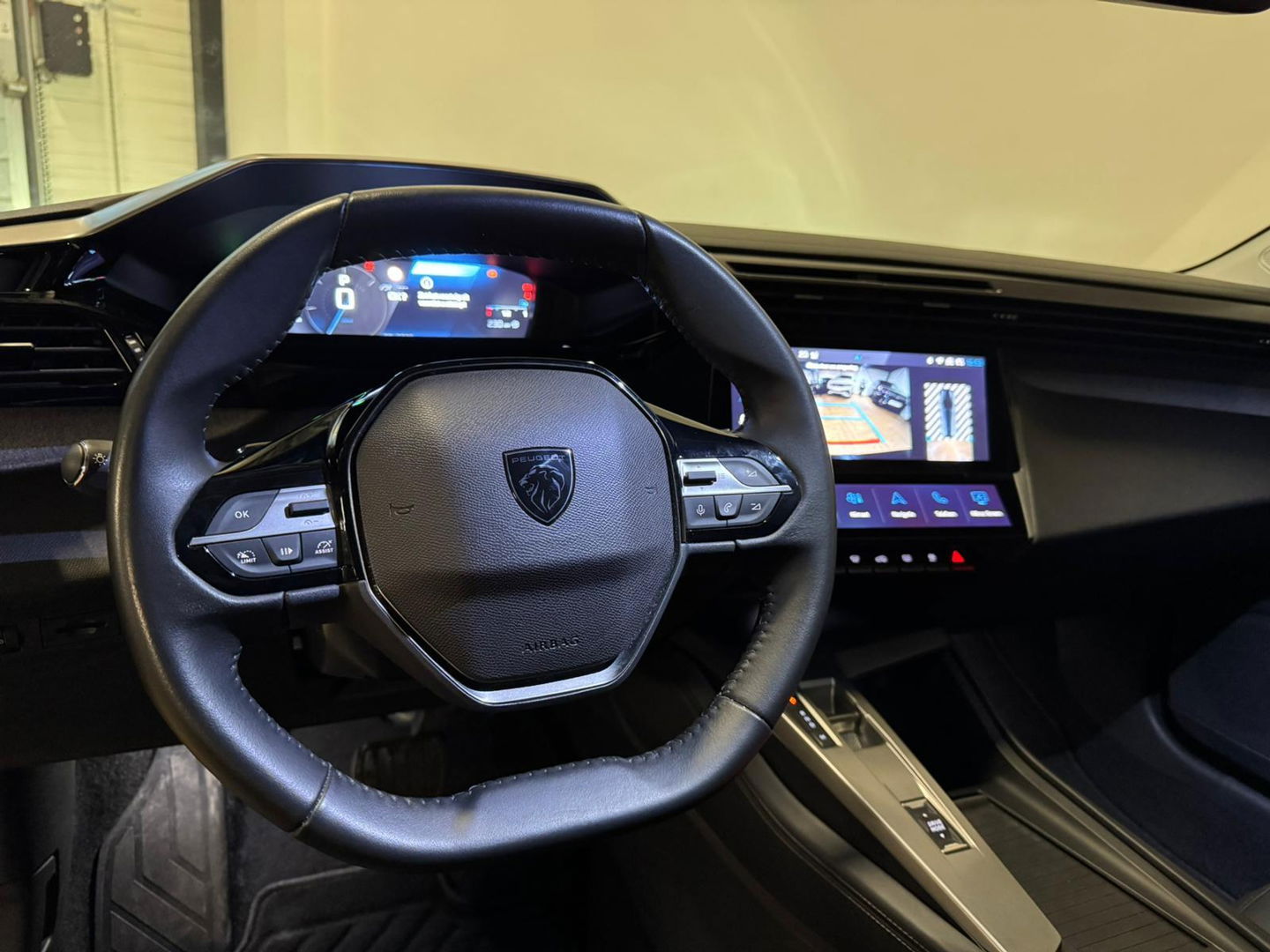 Peugeot 308 SW 1.2 PureTech Allure 360 CARPLAY