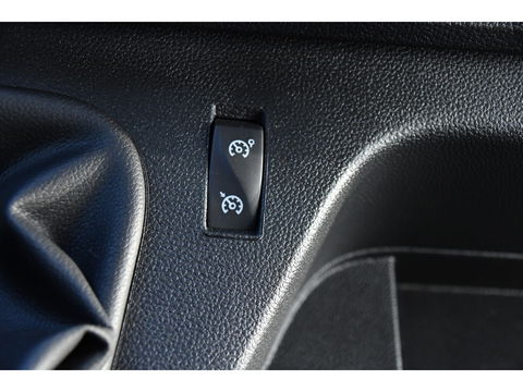 Renault Master T35 2.3 dCi 180 L3H2 Black Edition Camera, 180pk, Cruise, Carplay, Multimedia, Trekhaak, Sensoren, NAVI, Uniek!