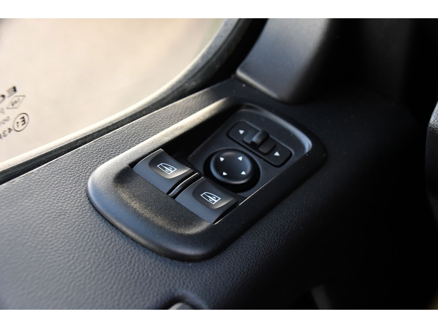 Renault Master T35 2.3 dCi 180 L3H2 Black Edition Camera, 180pk, Cruise, Carplay, Multimedia, Trekhaak, Sensoren, NAVI, Uniek!