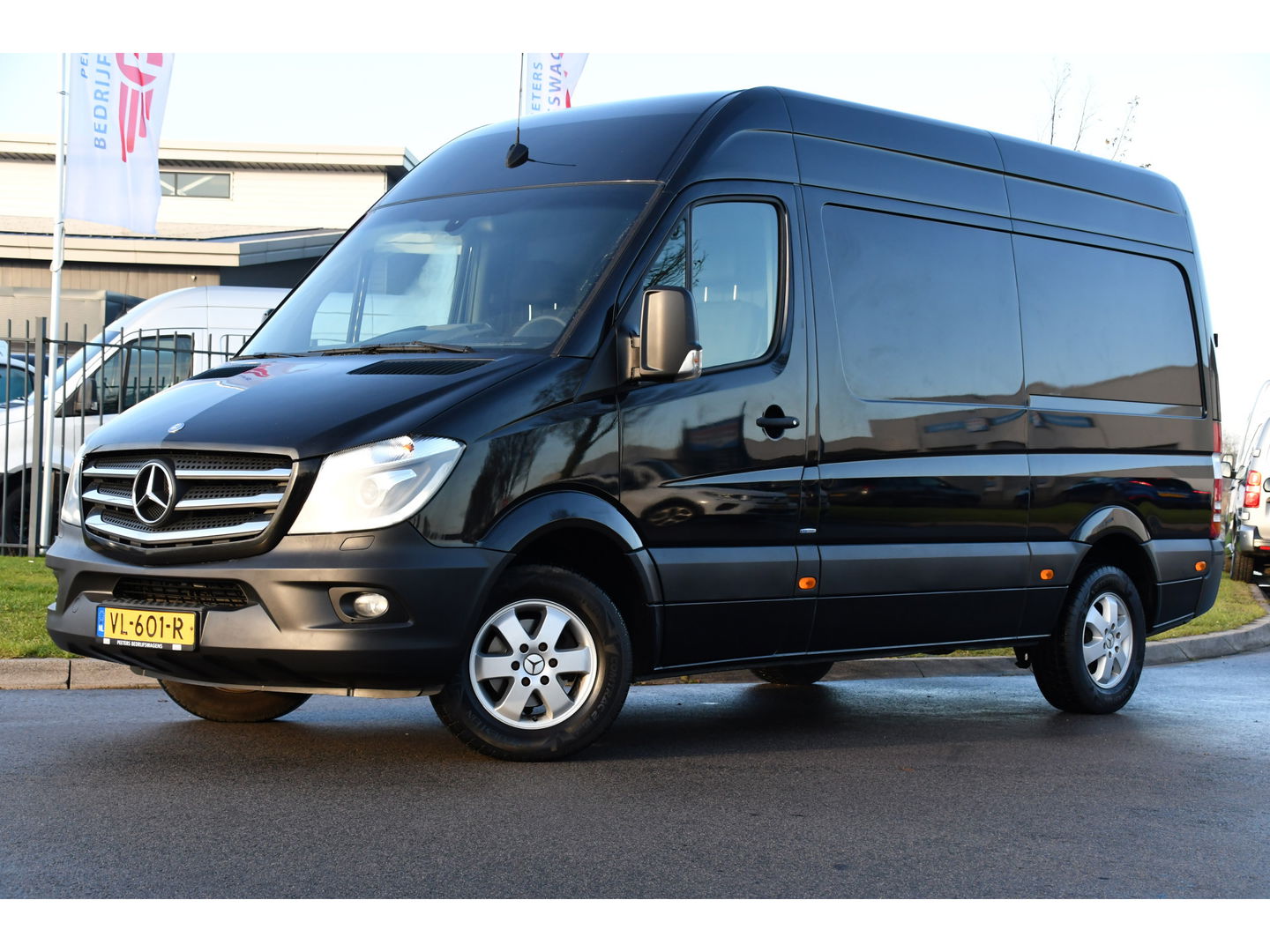 Mercedes-Benz Sprinter 316 2.2 CDI 366 Black Edition Camera, Cruise, Stoelverwarming, 164pk, Automaat, Multimedia, Trekhaak, Uniek!