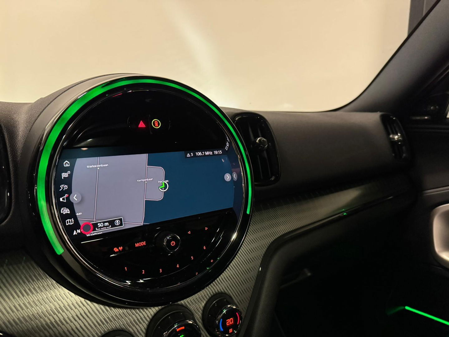 MINI Countryman 1.5 Cooper MINI Yours PANO HUD KEYLESS