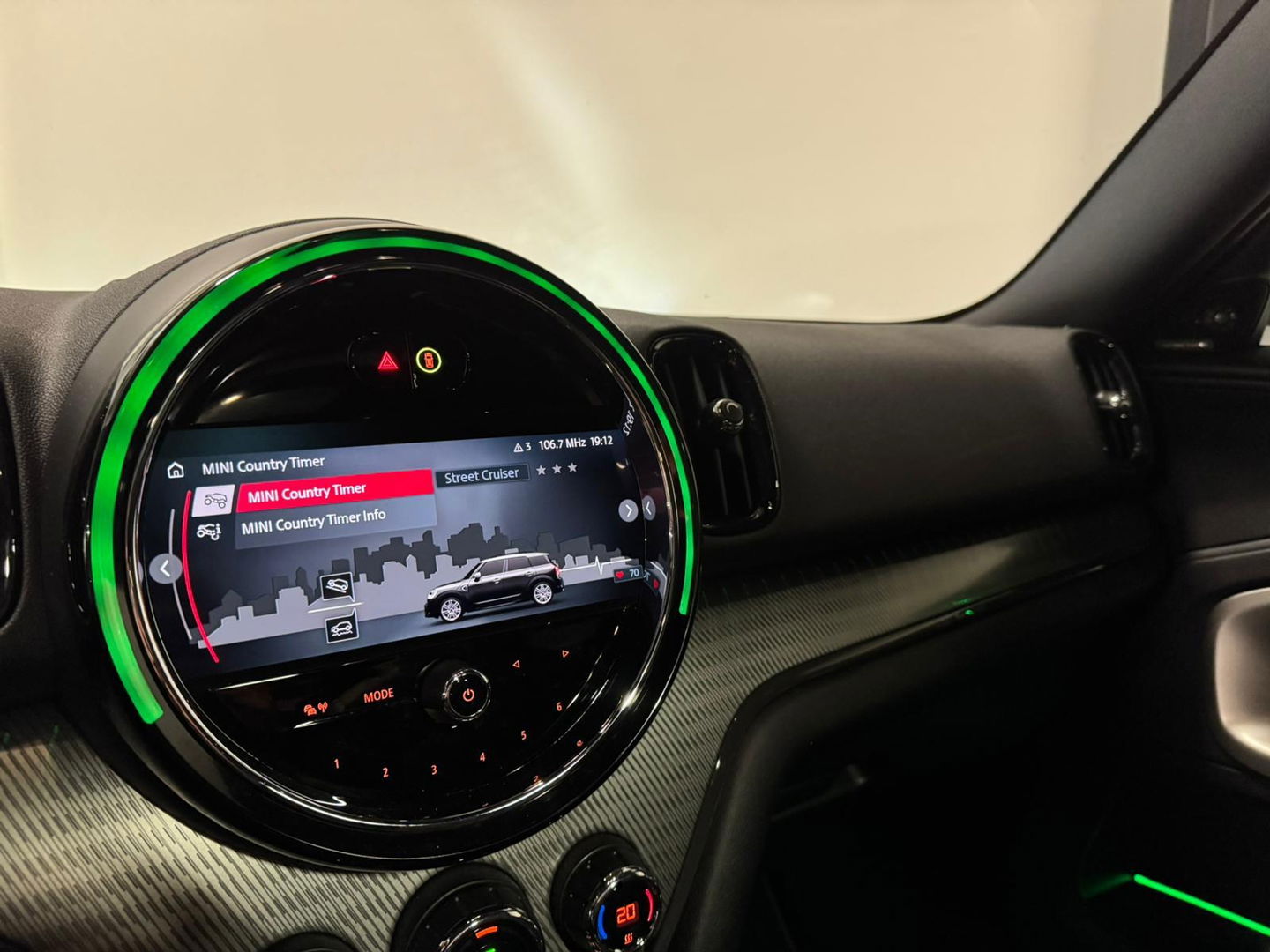 MINI Countryman 1.5 Cooper MINI Yours PANO HUD KEYLESS