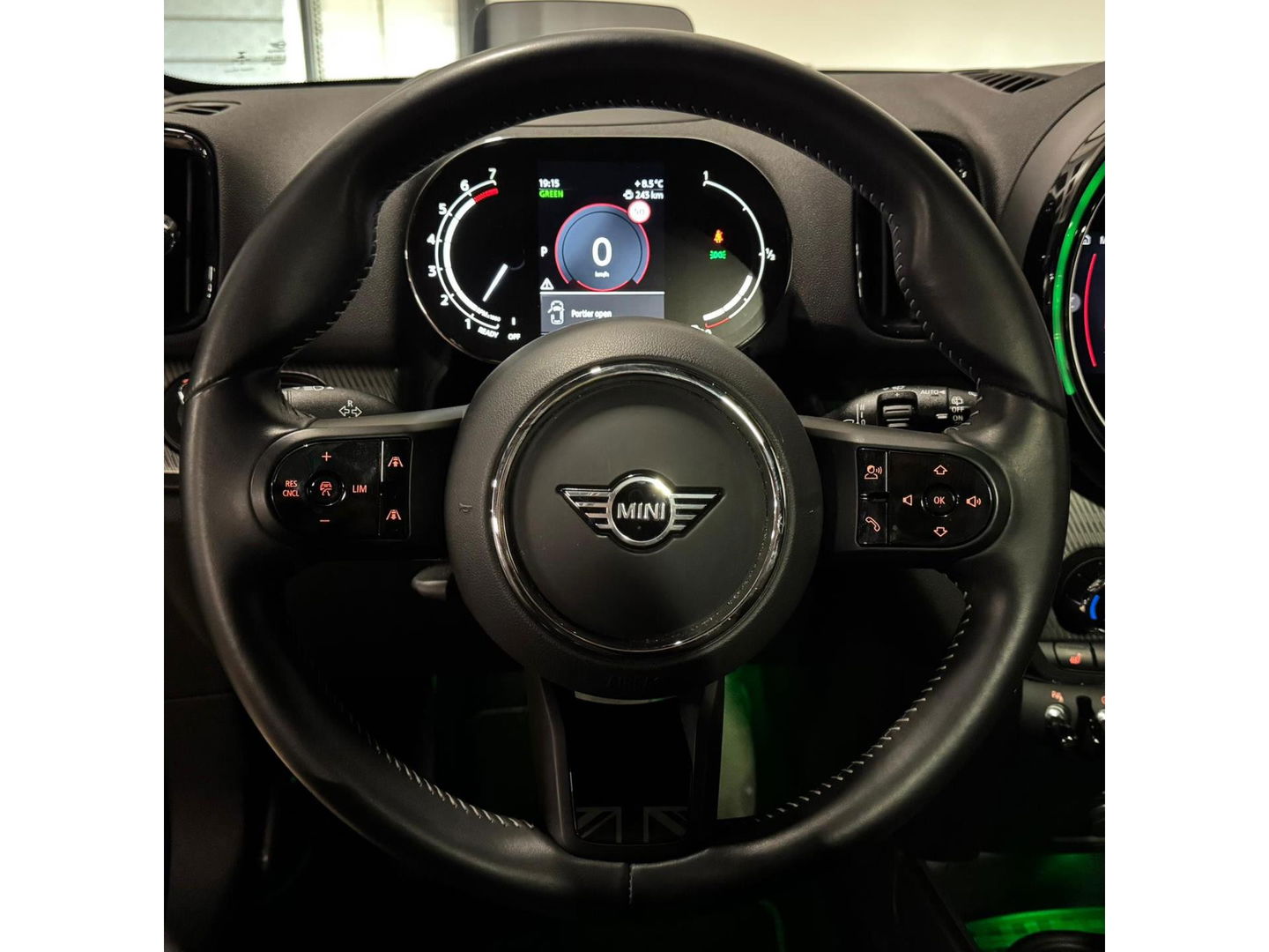 MINI Countryman 1.5 Cooper MINI Yours PANO HUD KEYLESS