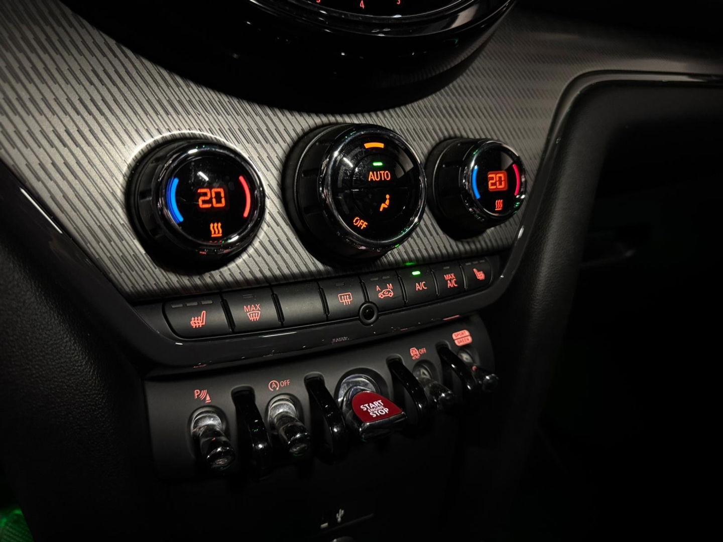 MINI Countryman 1.5 Cooper MINI Yours PANO HUD KEYLESS