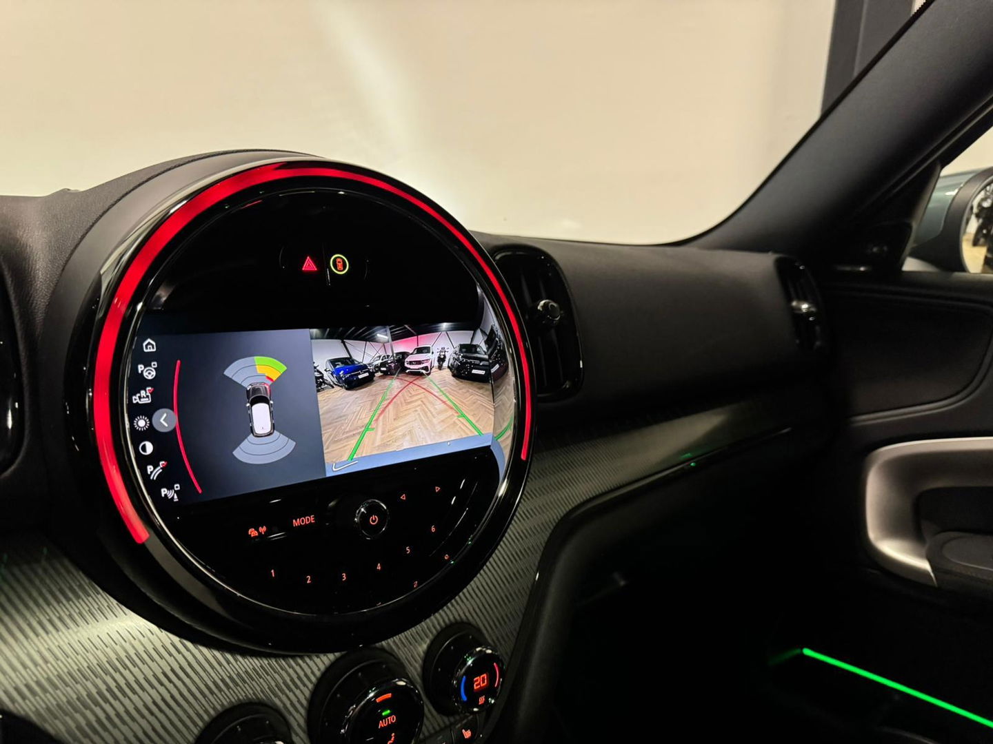 MINI Countryman 1.5 Cooper MINI Yours PANO HUD KEYLESS