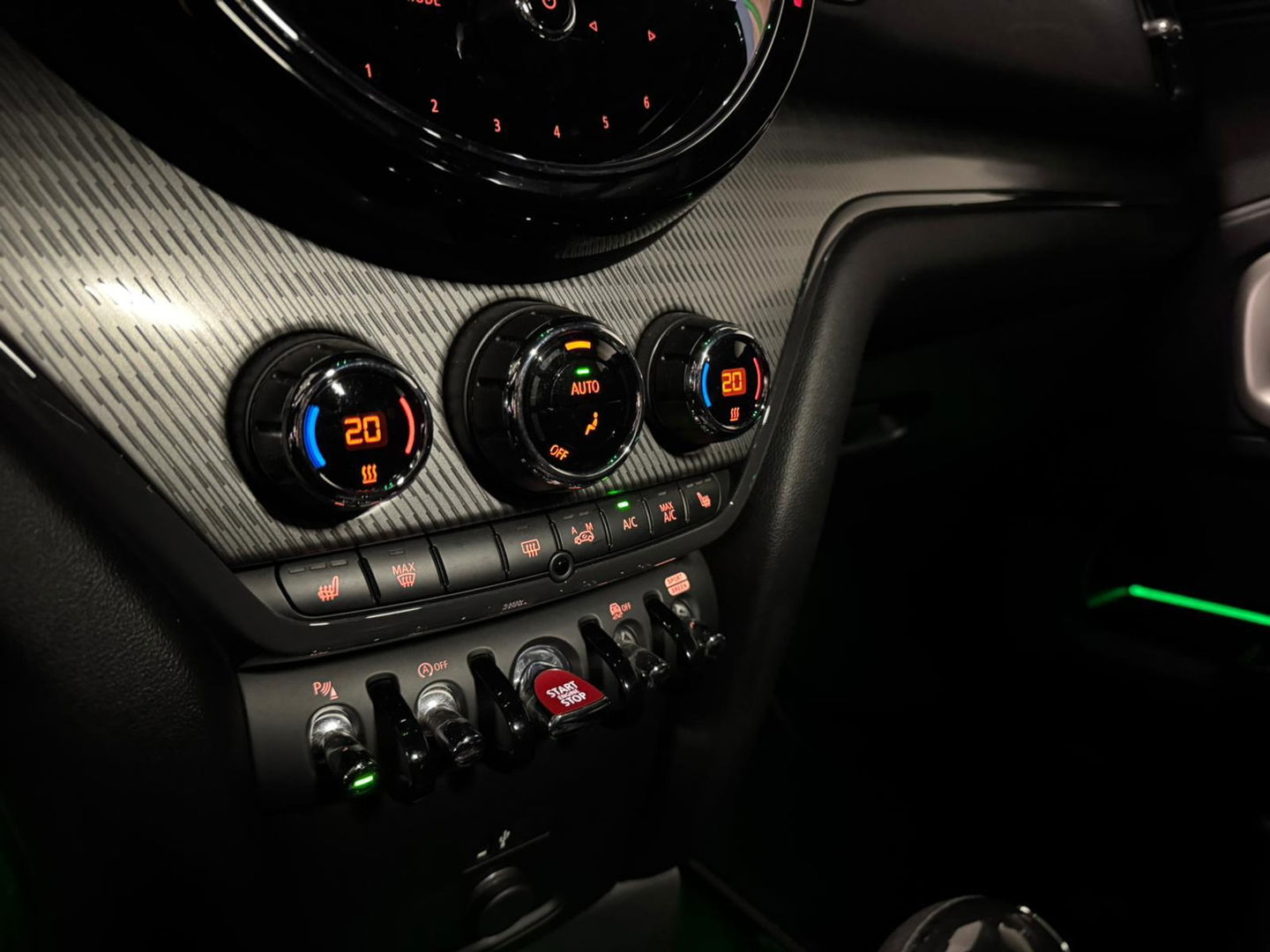 MINI Countryman 1.5 Cooper MINI Yours PANO HUD KEYLESS