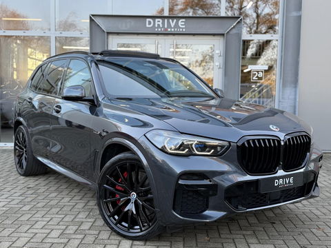 BMW X5 xDrive45e High Ex. M-Sport |Pano|H/K|Laser|Individual|CoPilot|Stoel Massage/Ventilatie|22"|Trekhaak
