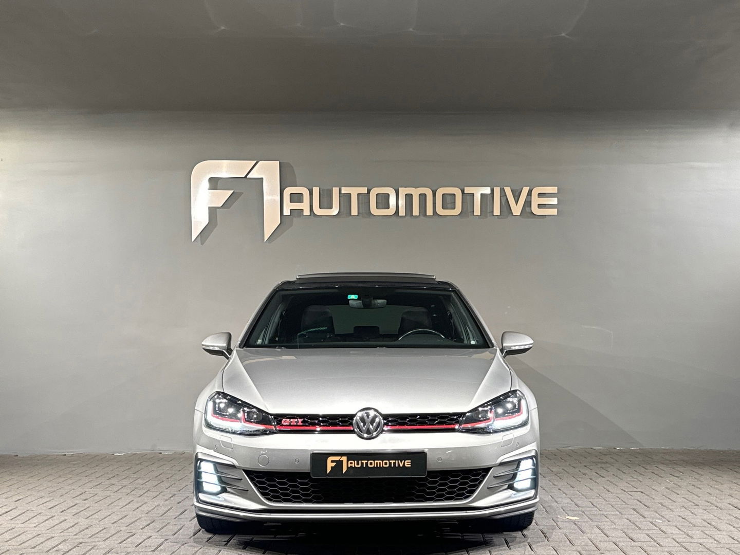 Volkswagen Golf 2.0 TSI GTI Performance Pano|Keyless|DCC|Cam