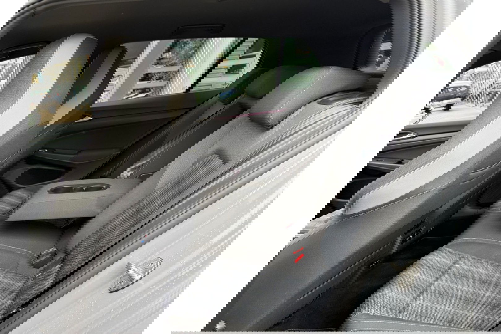 Volkswagen Golf 2.0 TDI GTD 199PK AIRCO NAVI NARDO