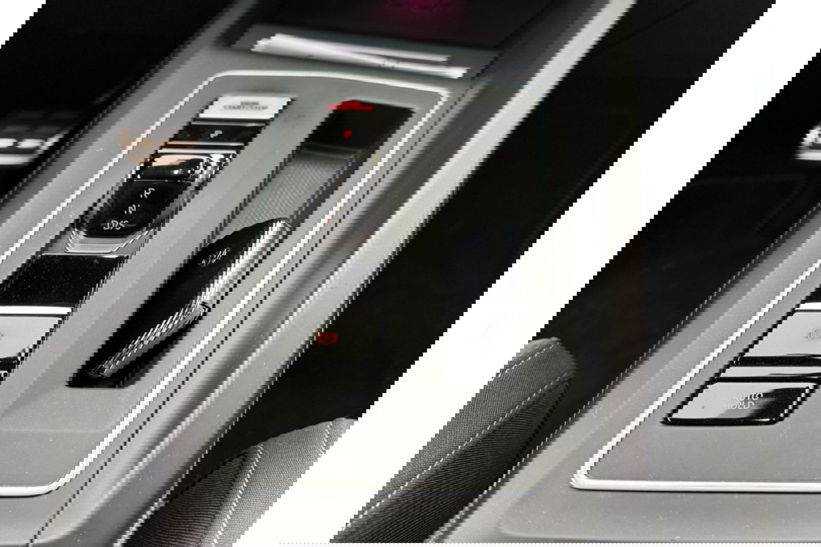 Volkswagen Golf 2.0 TDI GTD 199PK AIRCO NAVI NARDO