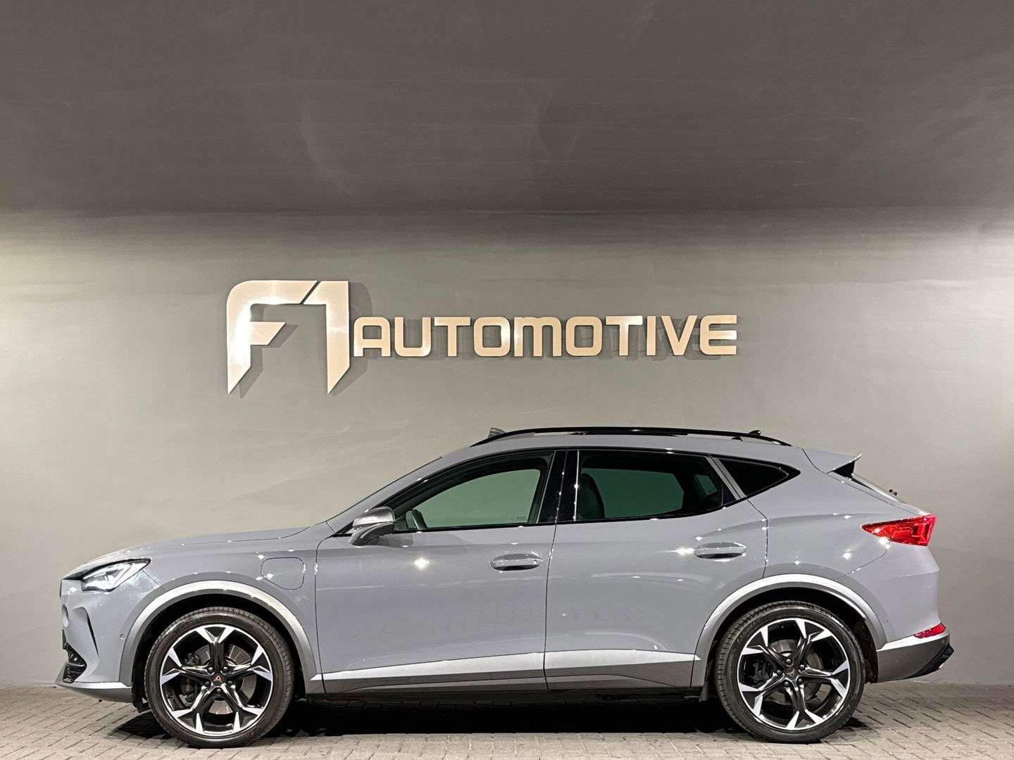 CUPRA Formentor 1.4 e-Hybrid VZ Copper Pano|Key|Leer|360camera