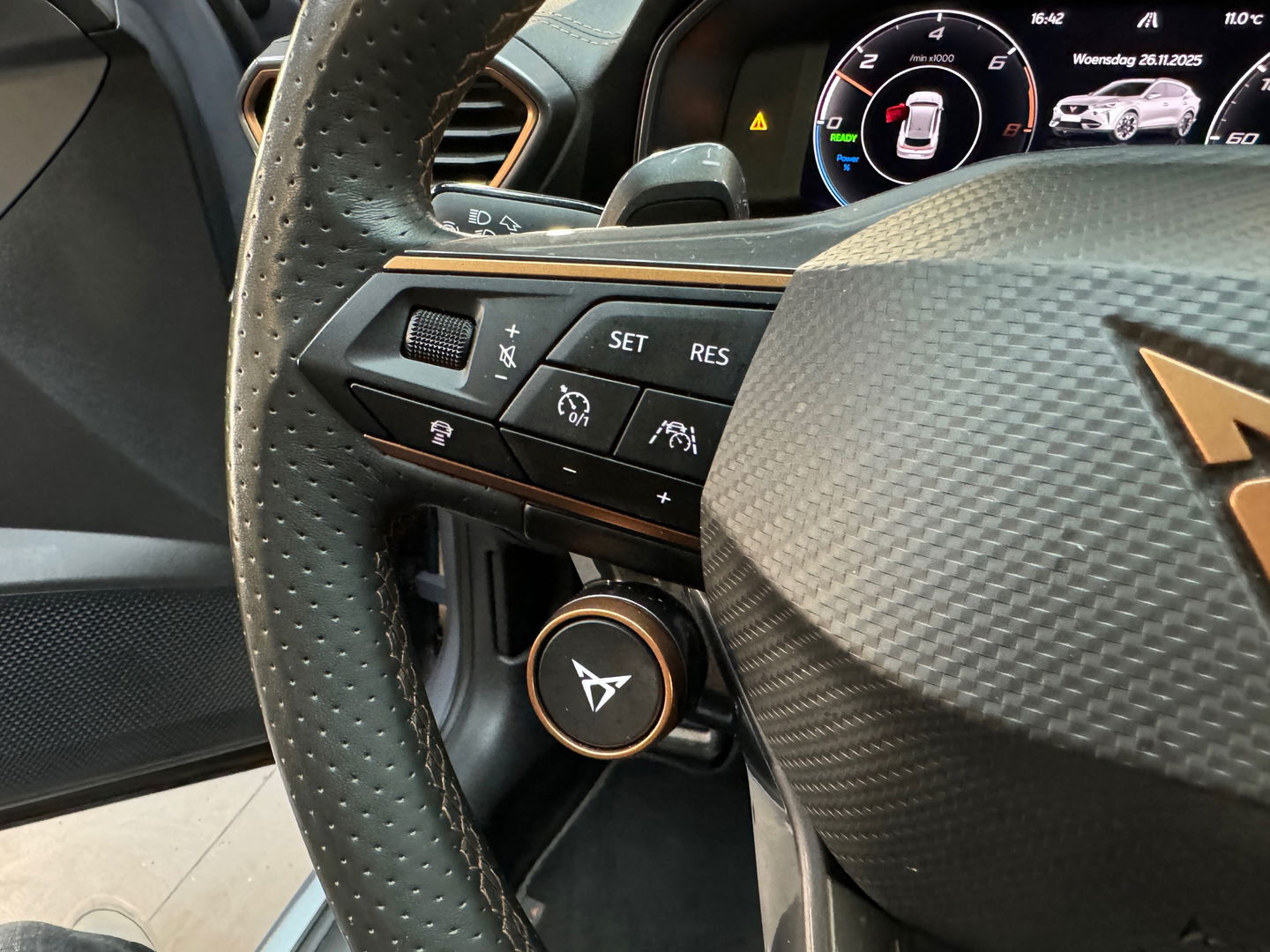 CUPRA Formentor 1.4 e-Hybrid VZ Copper Pano|Key|Leer|360camera