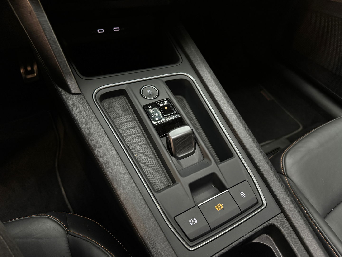 CUPRA Formentor 1.4 e-Hybrid VZ Copper Pano|Key|Leer|360camera