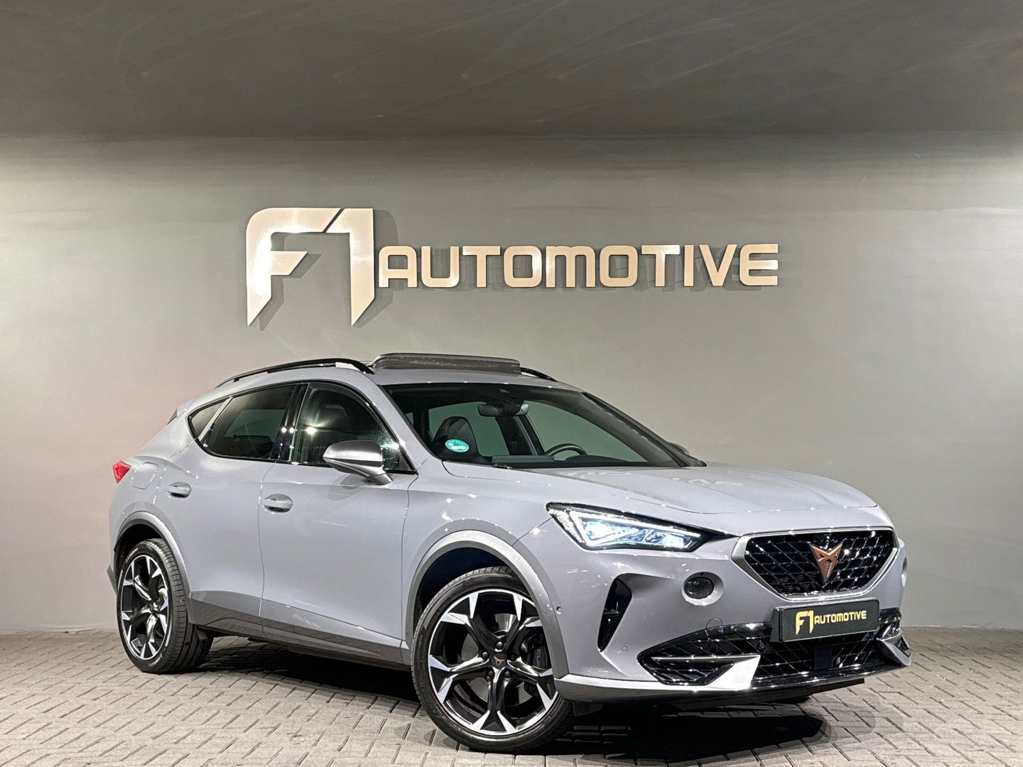 CUPRA Formentor 1.4 e-Hybrid VZ Copper Pano|Key|Leer|360camera
