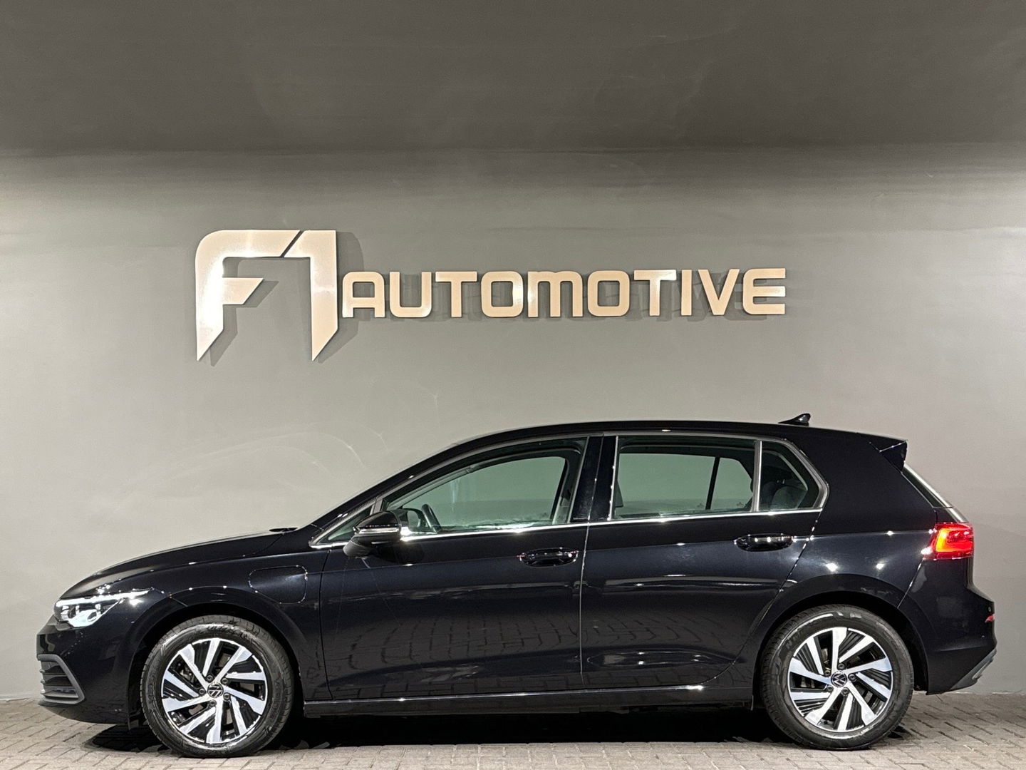 Volkswagen Golf 1.4 eHybrid Style IQ|Memory|Massage|Sfeer