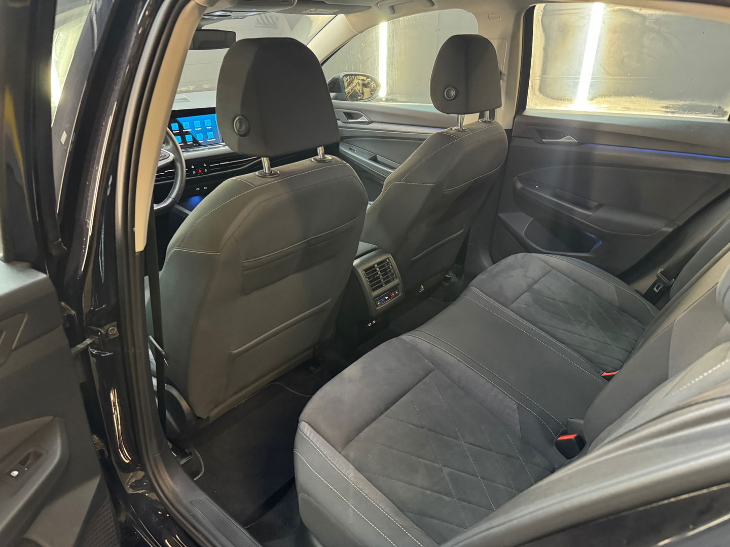 Volkswagen Golf 1.4 eHybrid Style IQ|Memory|Massage|Sfeer