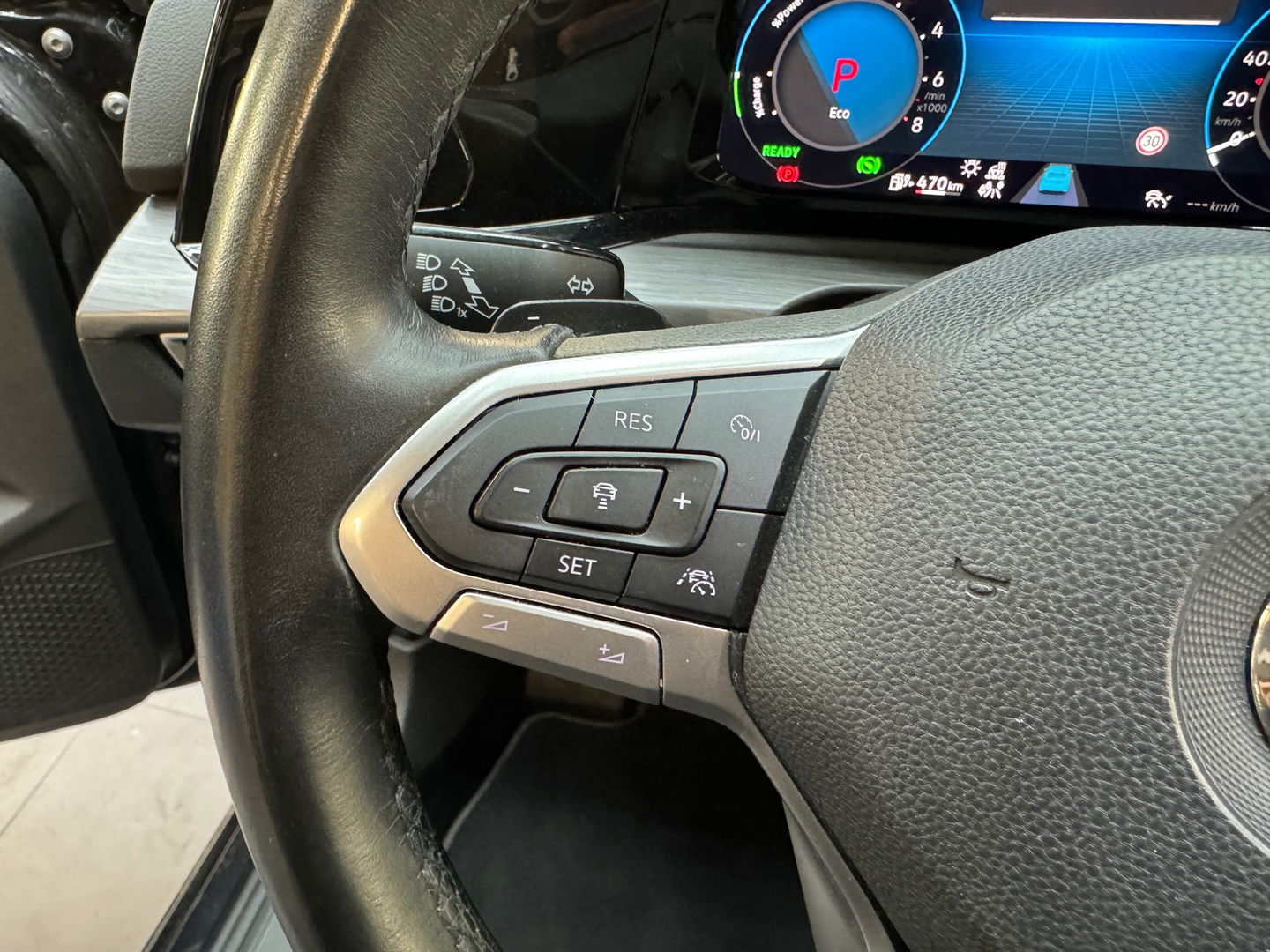 Volkswagen Golf 1.4 eHybrid Style IQ|Memory|Massage|Sfeer