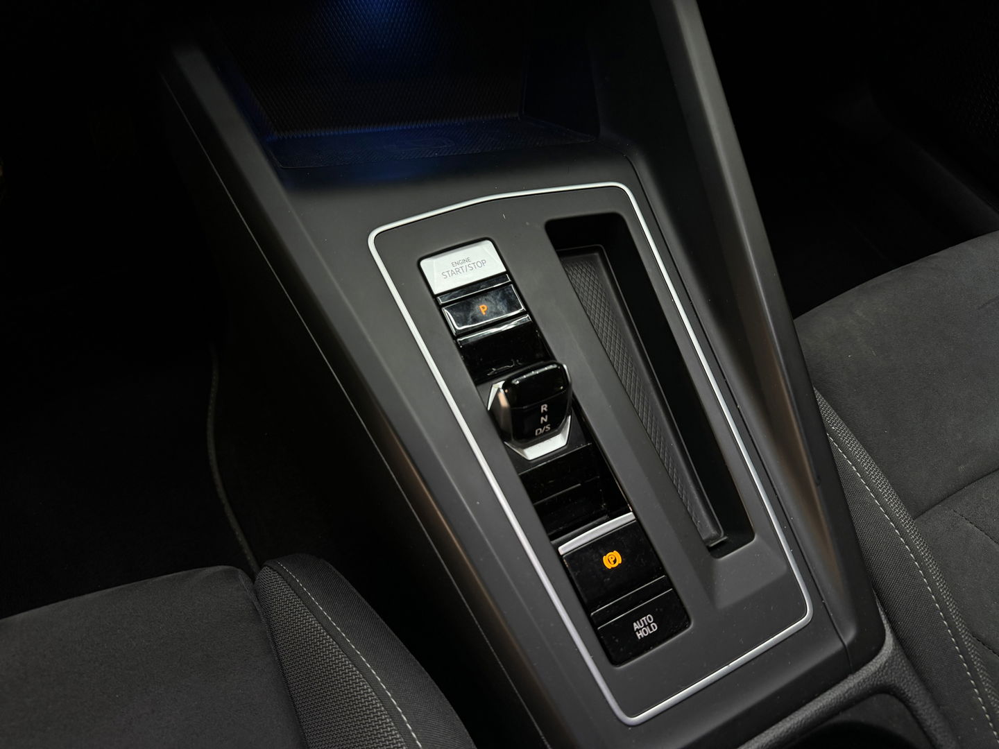 Volkswagen Golf 1.4 eHybrid Style IQ|Memory|Massage|Sfeer