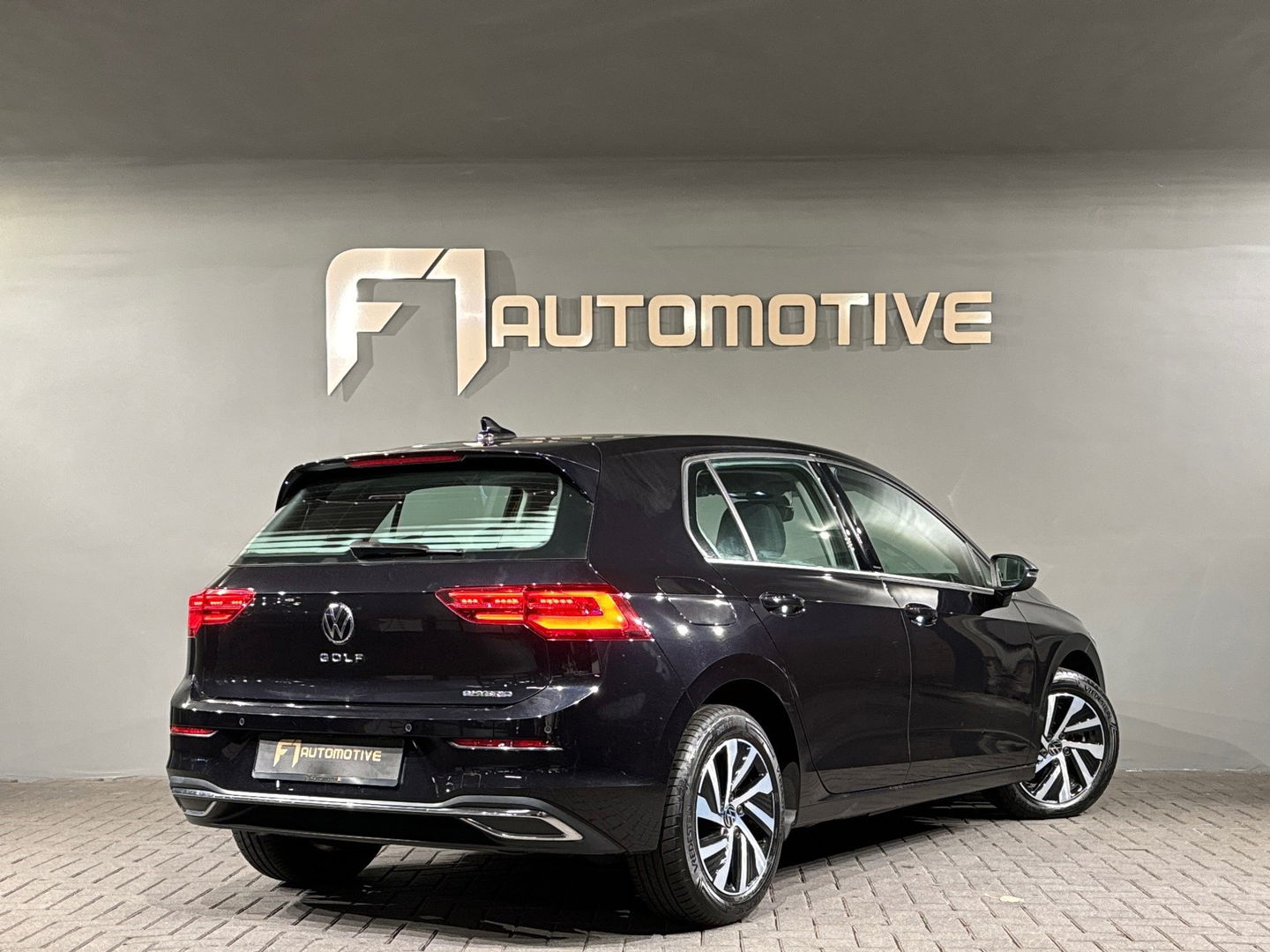 Volkswagen Golf 1.4 eHybrid Style IQ|Memory|Massage|Sfeer