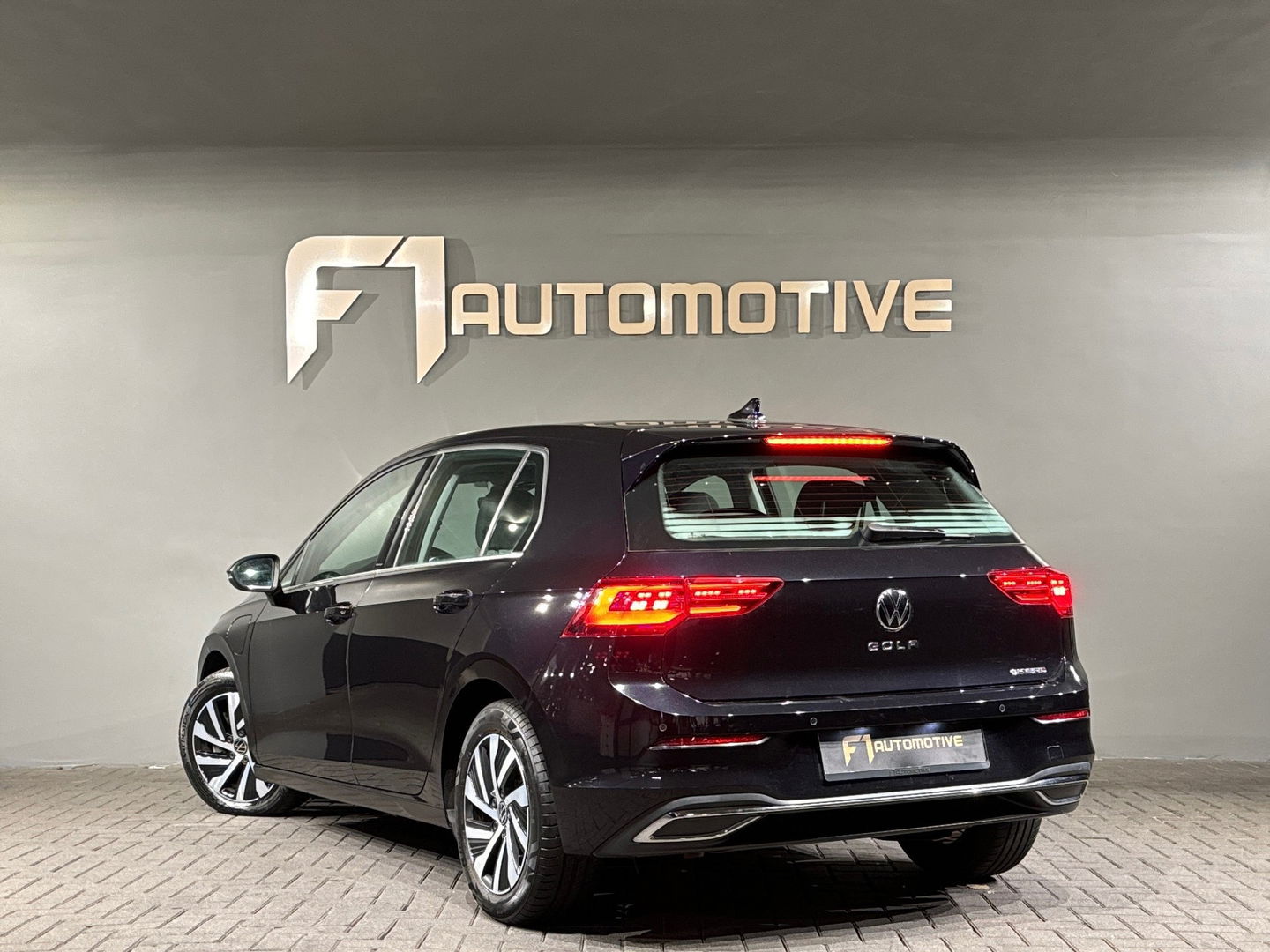 Volkswagen Golf 1.4 eHybrid Style IQ|Memory|Massage|Sfeer