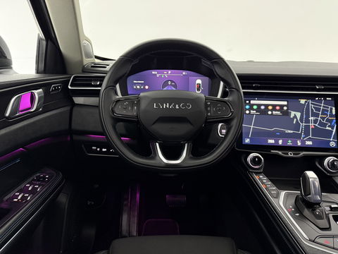 Lynk Co 01 1.5 Black Edition | SOH 94% | Pano | Trekh. | Memory | 360° | Sfeer | Virtual | Carplay | Adap. Cruise