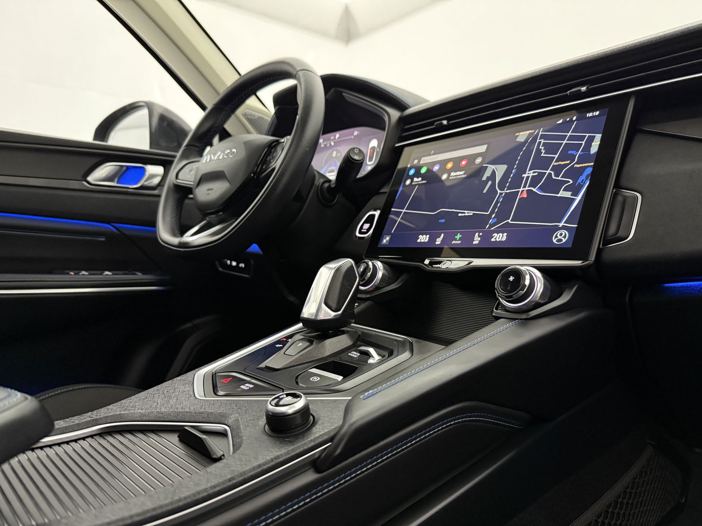 Lynk Co 01 1.5 Black Edition | SOH 94% | Pano | Trekh. | Memory | 360° | Sfeer | Virtual | Carplay | Adap. Cruise