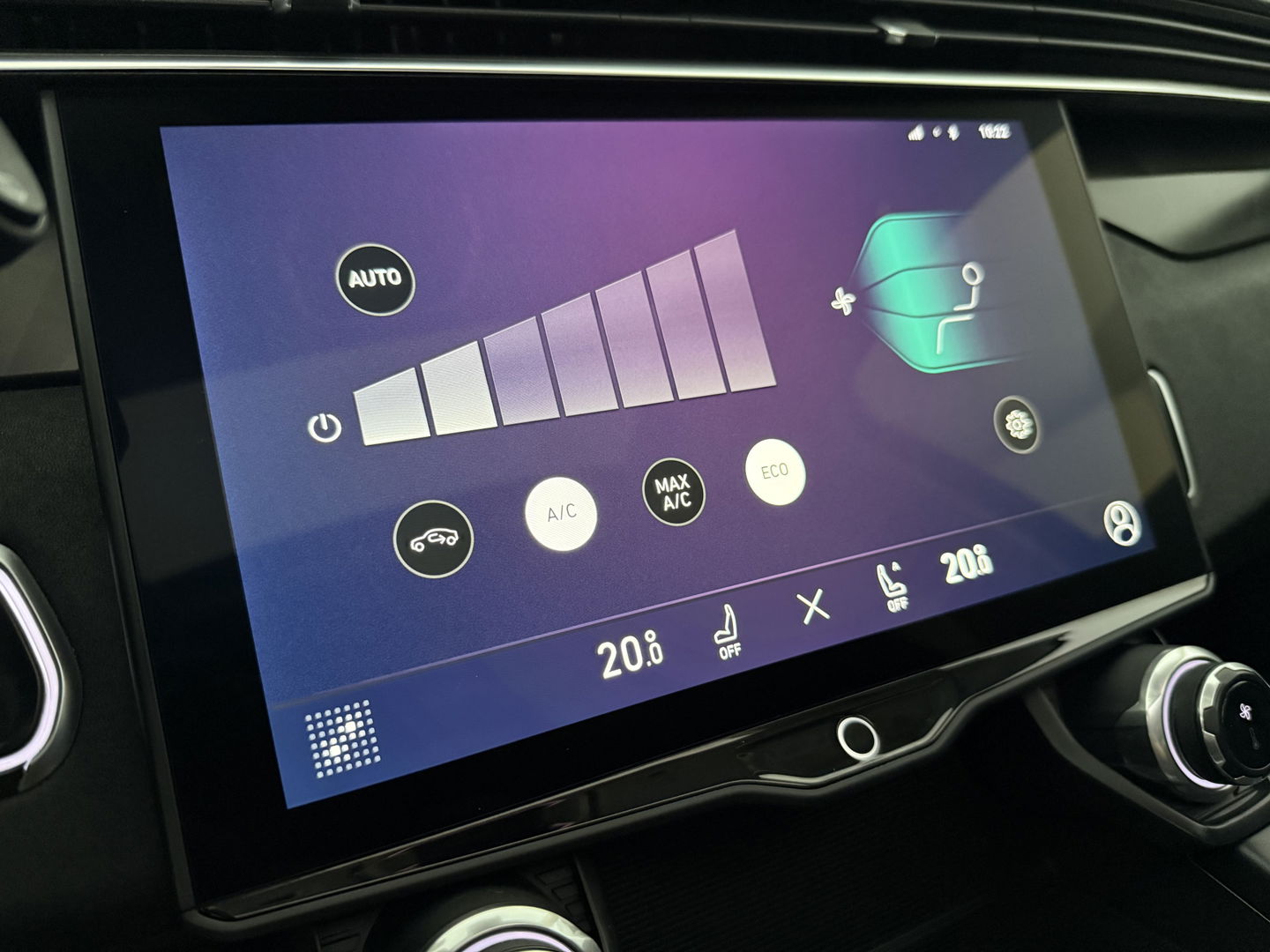 Lynk Co 01 1.5 Black Edition | SOH 94% | Pano | Trekh. | Memory | 360° | Sfeer | Virtual | Carplay | Adap. Cruise