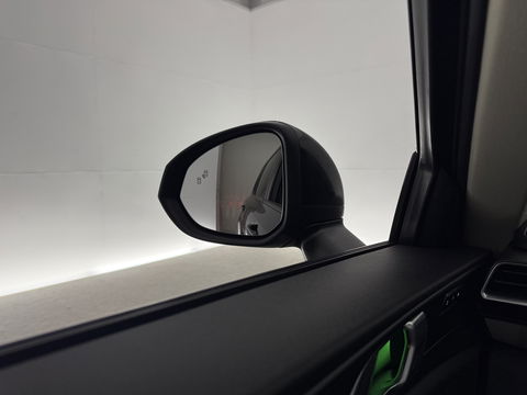 Lynk Co 01 1.5 Black Edition | SOH 94% | Pano | Trekh. | Memory | 360° | Sfeer | Virtual | Carplay | Adap. Cruise