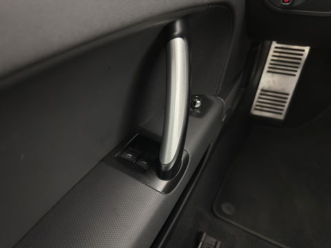 Audi TT 2.0 TDI S-Line Quattro Aut.* LUXURY-LEATHER | XENON | NAVI-FULLMAP | HEATED-SPORTSEATS | CRUISE | PDC | 18"ALU*