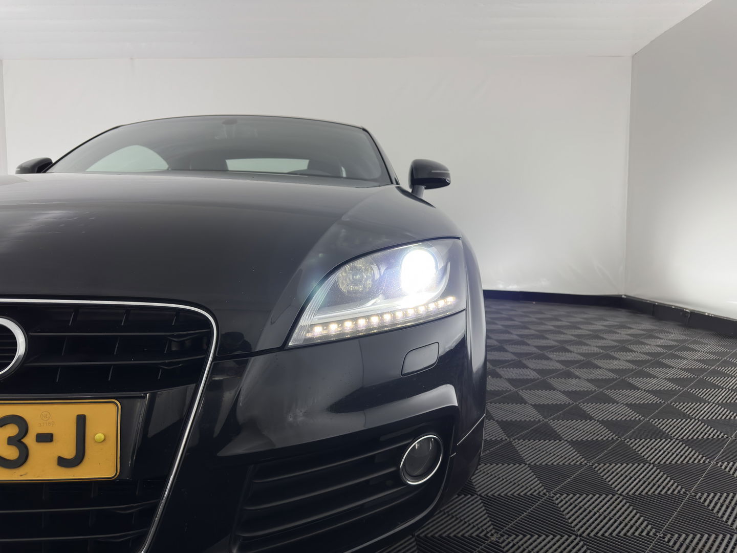 Audi TT 2.0 TDI S-Line Quattro Aut.* LUXURY-LEATHER | XENON | NAVI-FULLMAP | HEATED-SPORTSEATS | CRUISE | PDC | 18"ALU*
