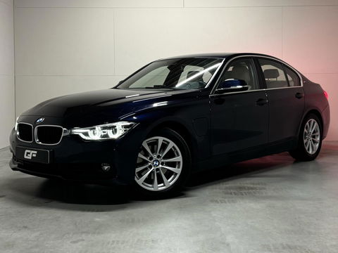 BMW 3 Serie 330e M-Sport Leer Navi Cruise PDC NAP