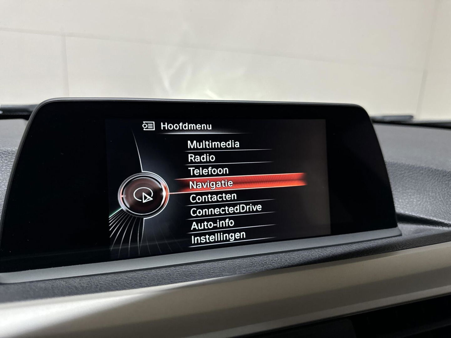 BMW 3 Serie 330e M-Sport Leer Navi Cruise PDC NAP