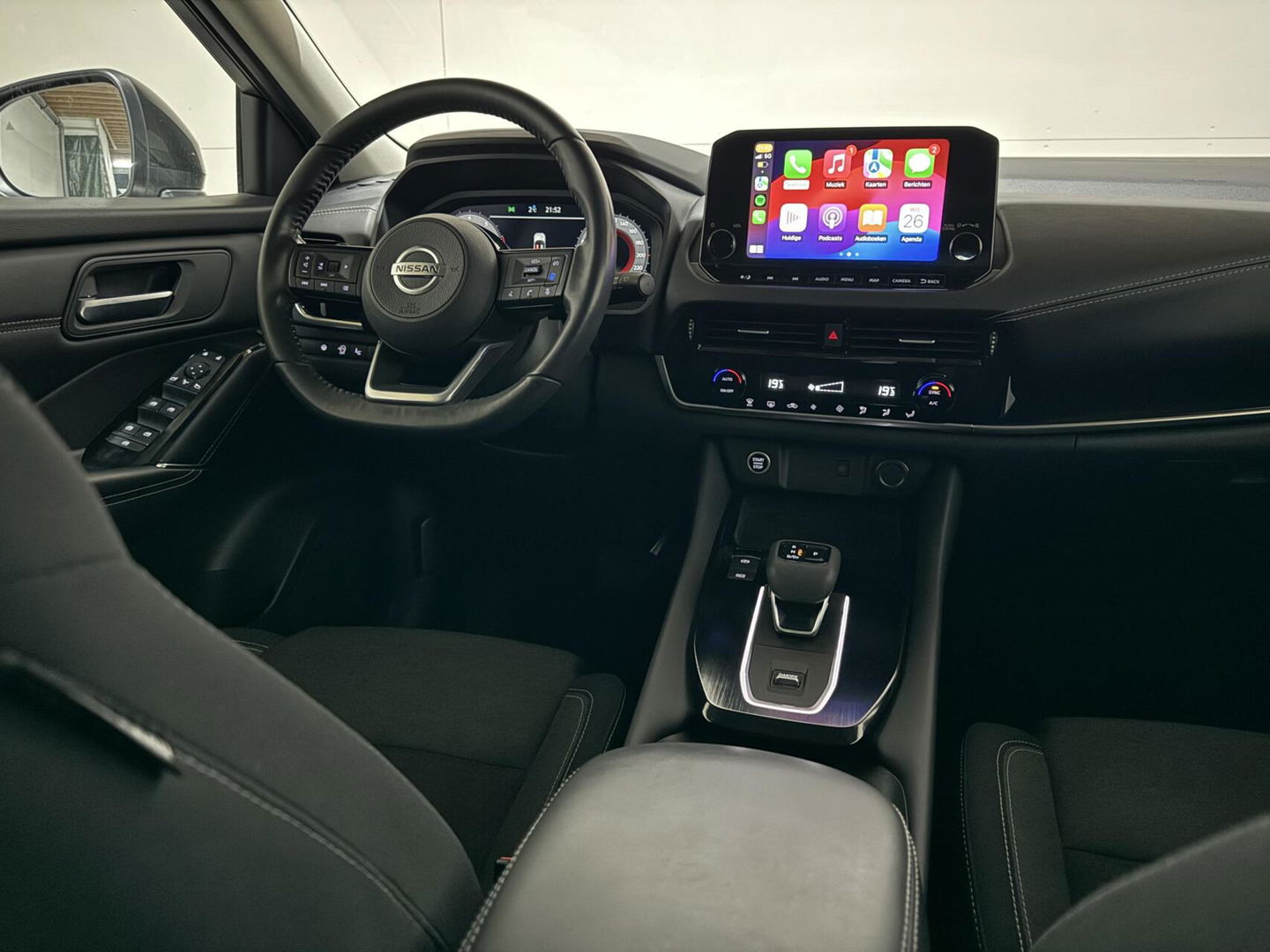 Nissan QASHQAI 1.3 MHEV Xtronic Pano 360° HUD Carplay ACC NAP