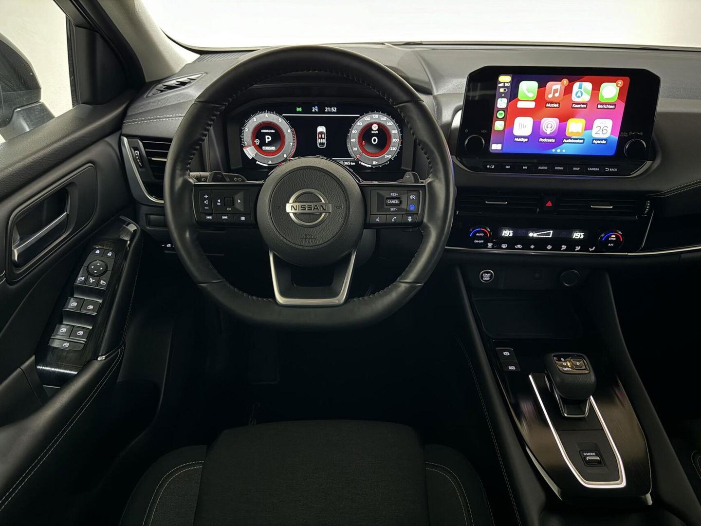 Nissan QASHQAI 1.3 MHEV Xtronic Pano 360° HUD Carplay ACC NAP