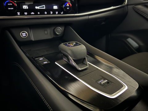 Nissan QASHQAI 1.3 MHEV Xtronic Pano 360° HUD Carplay ACC NAP