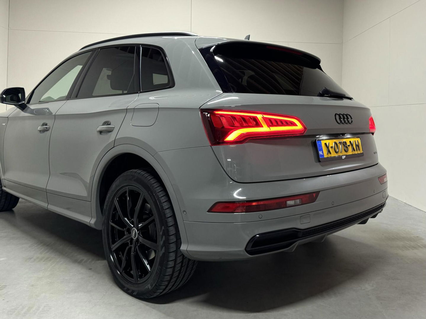 Audi Q5 50 TFSI e Quattro Black Edition S-Line Pano B&O 360° Sfeer ACC