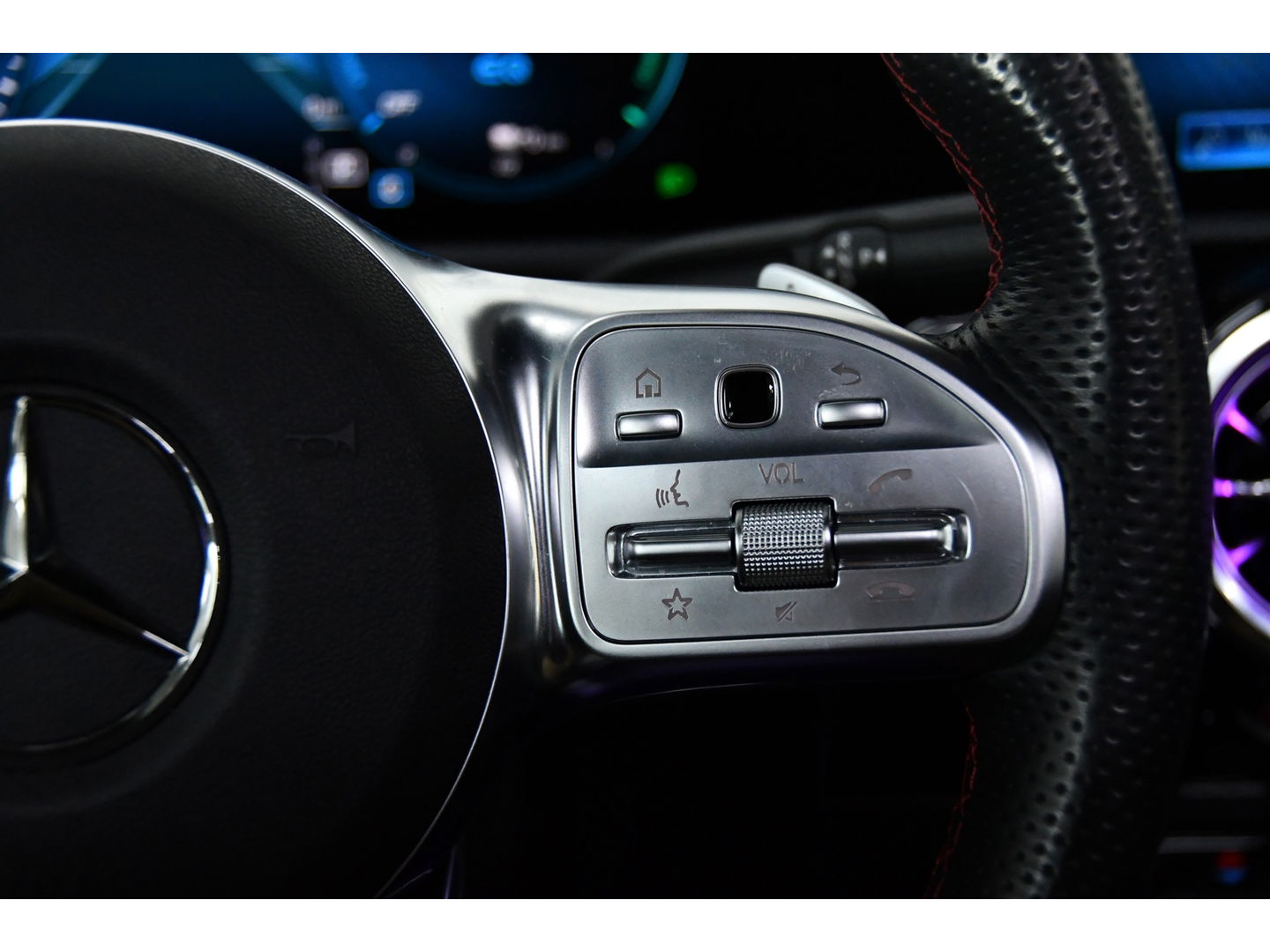 Mercedes-Benz CLA-Klasse 250 e AMG Line Line Pano Sfeer Cam Keyless