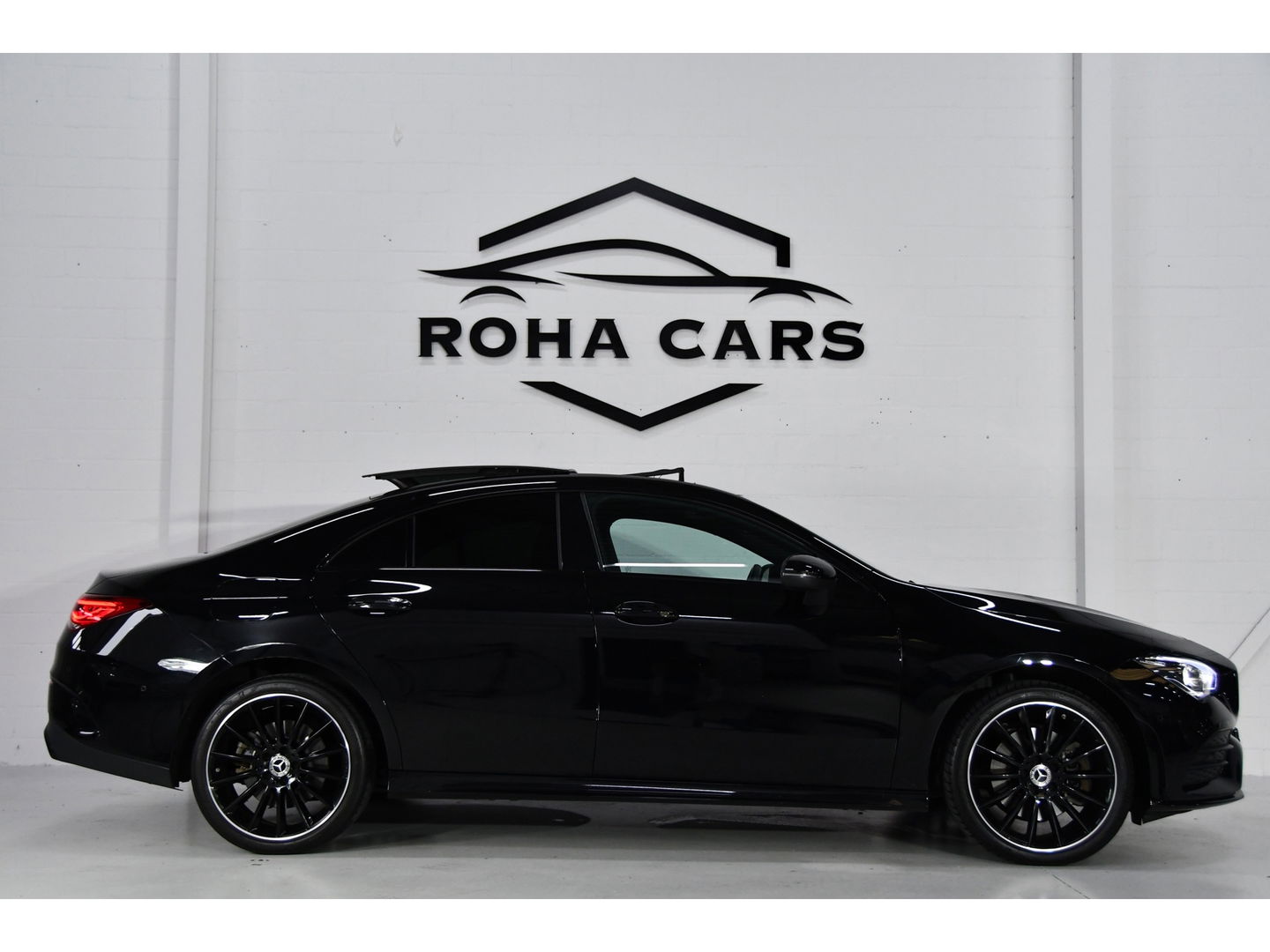 Mercedes-Benz CLA-Klasse 250 e AMG Line Line Pano Sfeer Cam Keyless