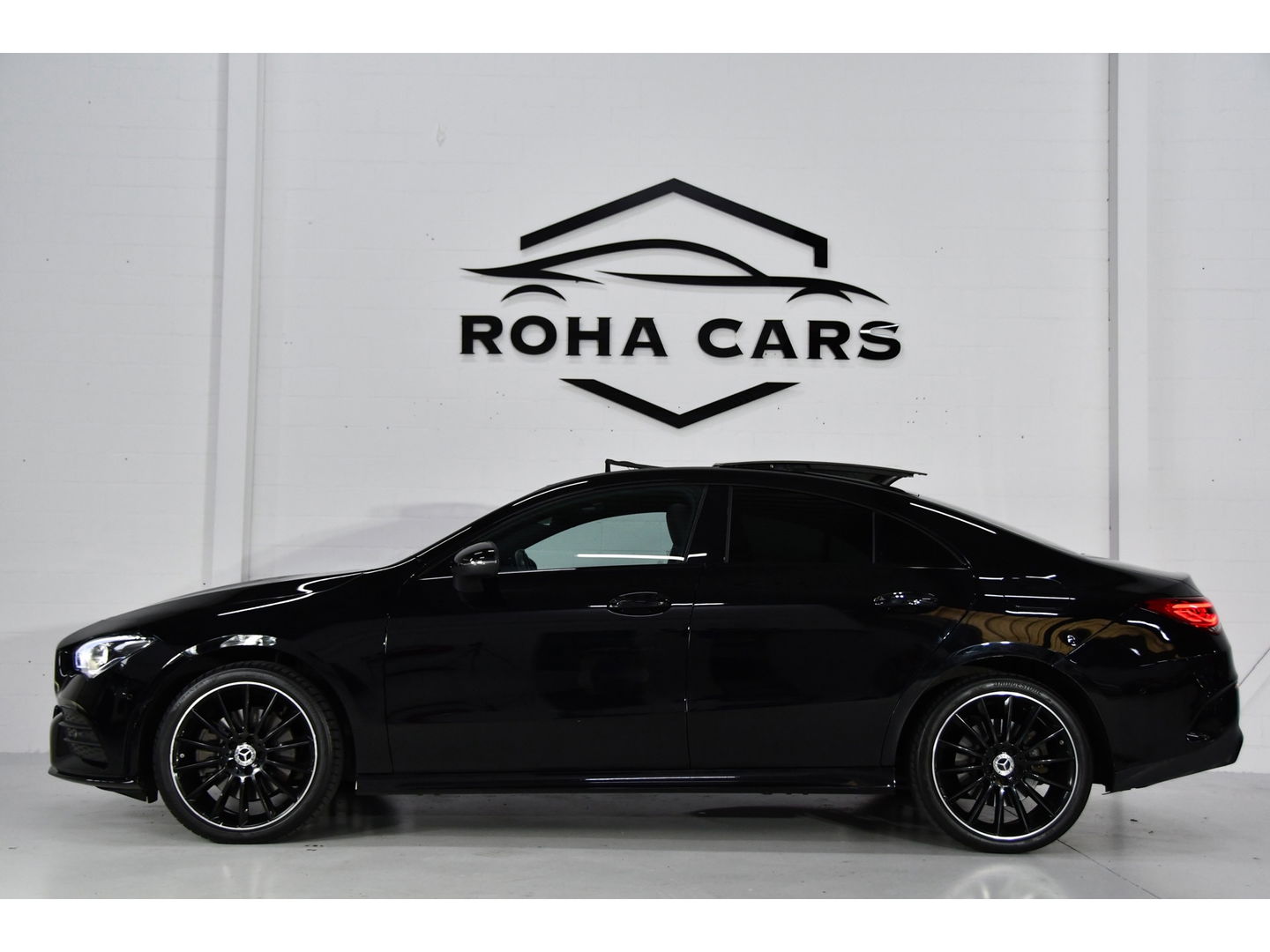 Mercedes-Benz CLA-Klasse 250 e AMG Line Line Pano Sfeer Cam Keyless