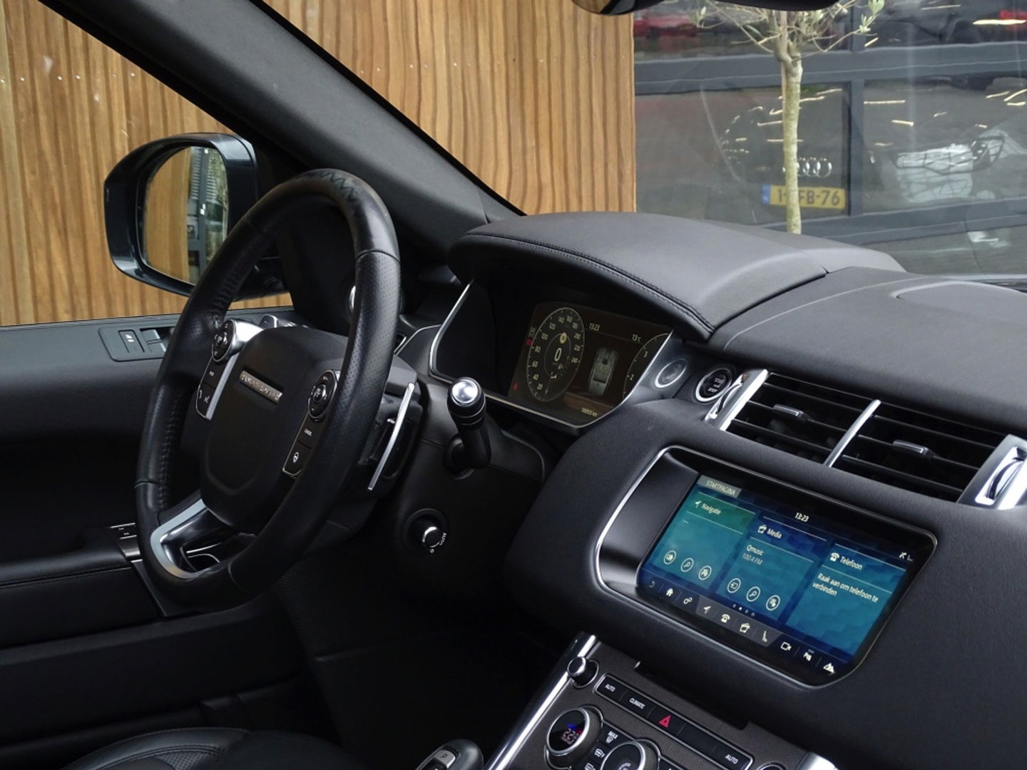 Land Rover Range Rover Sport 3.0 SDV6 306PK / R-Dynamic / facelift / Meridian / LED